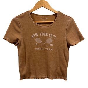 American Eagle Cropped waffle Tan ruffle trim Shirt Size L